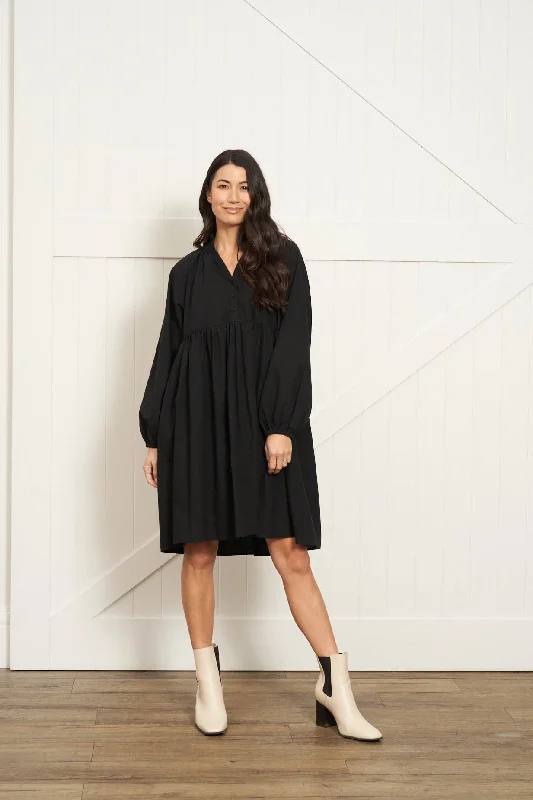 Designer cocktail dress-Betty Basics Cottage Dress Black