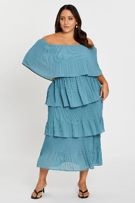 Indoor cozy dress-Blue Off Shoulder Pleated Midi Dress