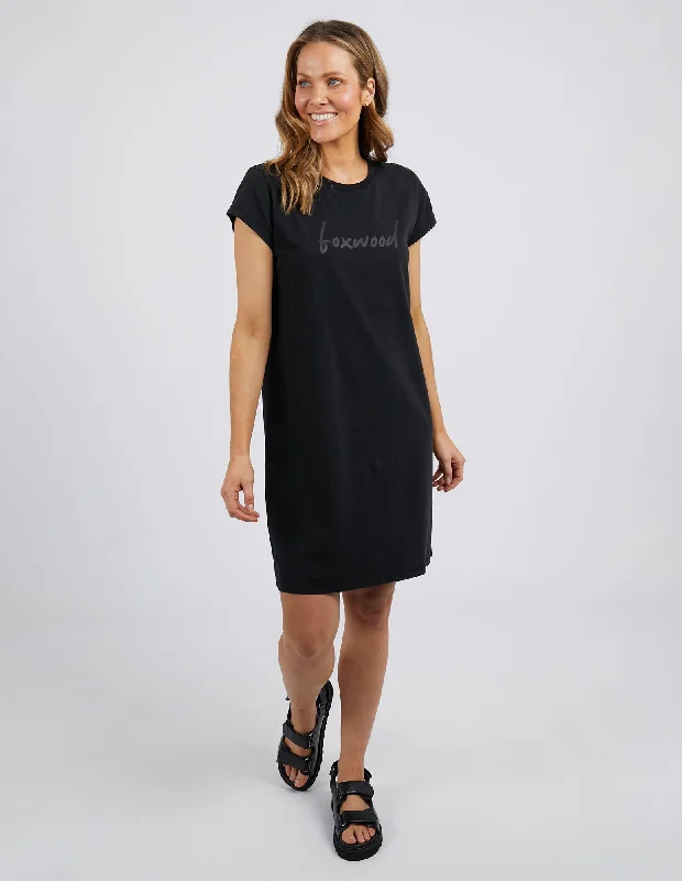 Ruffled midi dress-Foxwood Signature Tee Dress Black