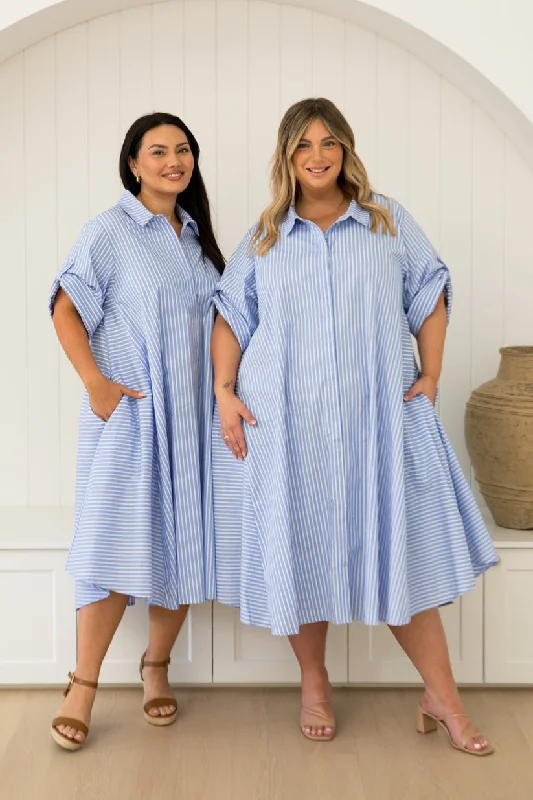 Picnic gingham dress-PQ Collection Galina Dress Capri