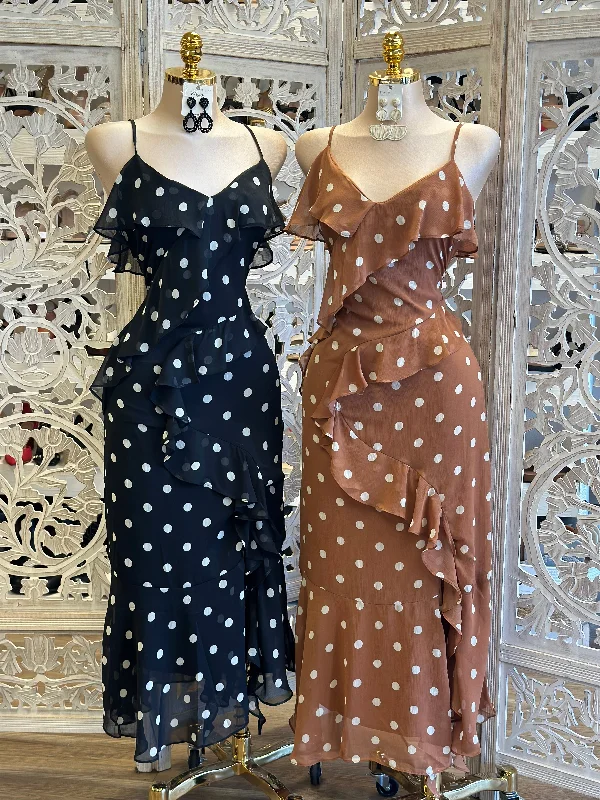 Picnic polka dress-Polka Dot Maxi Ruffled Dress - No Estira, Not Stretchy