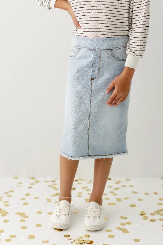 Striking plaid skirt-'Sara' Girl Classic Denim Skirt in Light Wash